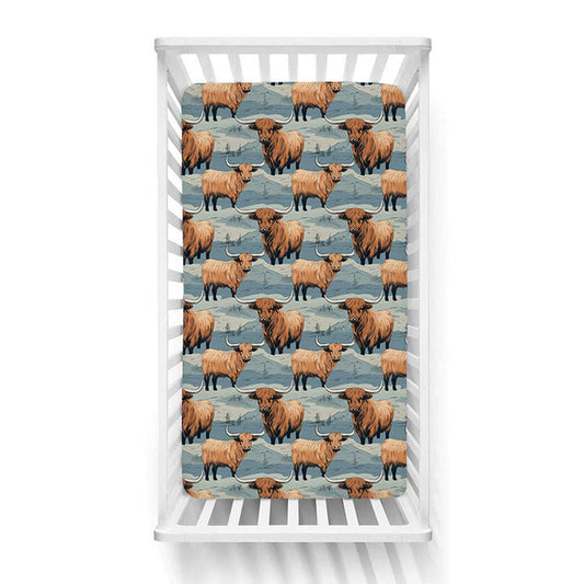 HIGHLAND COW | Standard Bamboo Crib Sheet